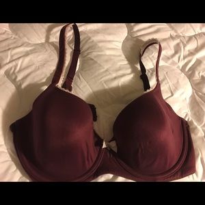 Victoria’s Secret Body by Victoria Bra 36 C